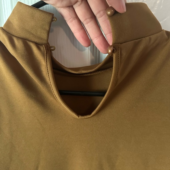 🤎Forever 21 Brown Puff Sleeve Ruffled Blouse🤎 - Picture 6 of 8